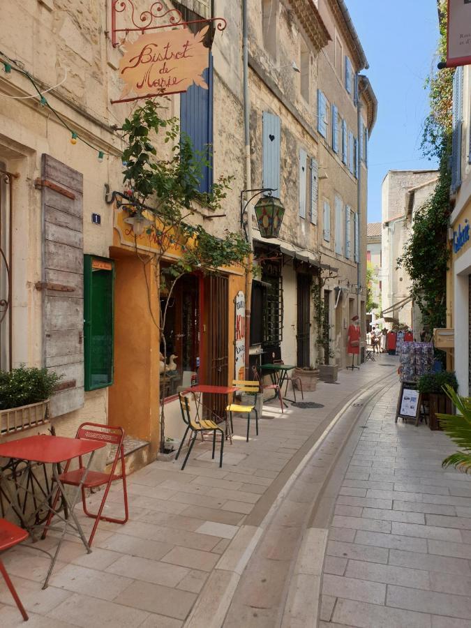 Appartamento Les Estrelles Saint-Rémy-de-Provence Esterno foto