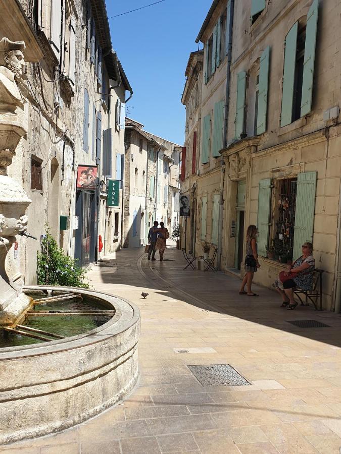 Appartamento Les Estrelles Saint-Rémy-de-Provence Esterno foto